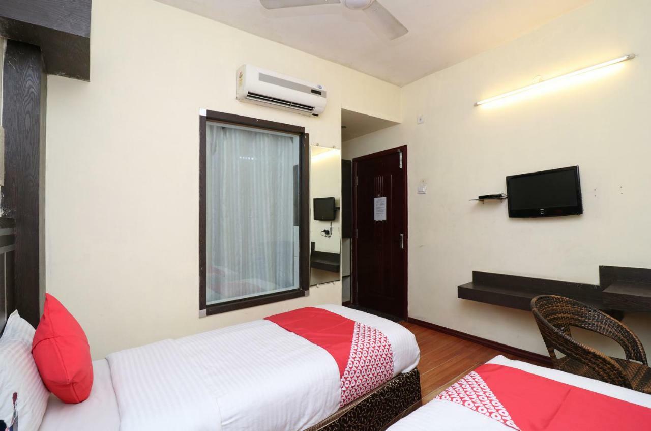 Oyo 22034 Hotel Kanisshk International Rourkela Extérieur photo